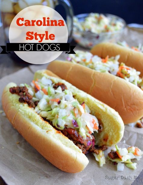 Carolina Style Hot Dog covered in the best beef chili and homemade slaw! A summer North Carolina favorite just in time for the 4th! Chili Hotdogs, Homemade Slaw, Hot Dog Sauce, Gourmet Hot Dogs, Hot Dog Chili, Homemade Coleslaw, Chili Dogs, Cole Slaw, Hot Dog Recipes