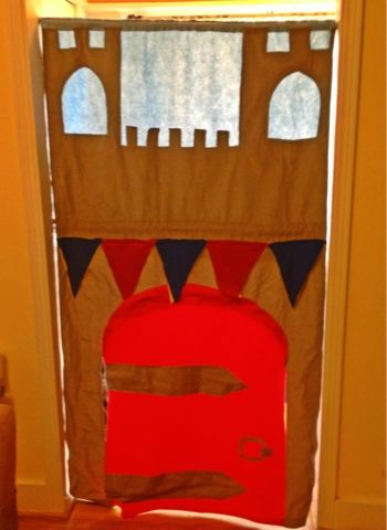 The Mommy Gene: City Home Tutorial I- The Doorway Playhouse Doorway Playhouse, Playhouse Diy, Puppet Stage, Diy Playhouse, City Homes, Play Kitchen, Imaginative Play, Kid Stuff, Projects To Try