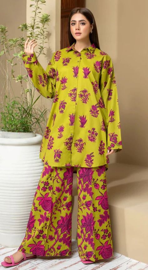 new summer 2024 shirt design/style,trousers style Trouser Shirt Design Pakistani, New Kurti Designs 2024, Lawn Dress Design Ideas 2024, Trouser Designs Pakistani Lawn, Lawn Dress Design Ideas, Trouser Designs Pakistani, Pakistani Pattern, Simple Kurtis, Simple Dress Casual