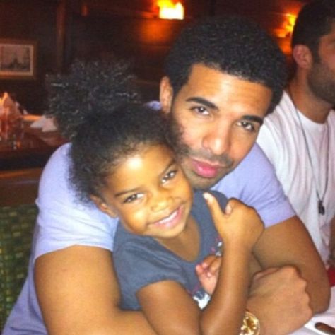 Drake Take Care Drake, Nicki And Drake, Drake Funny, Old Drake, Drake Photos, Drake Drizzy, Drake Graham, Aubrey Drake, Song Artists