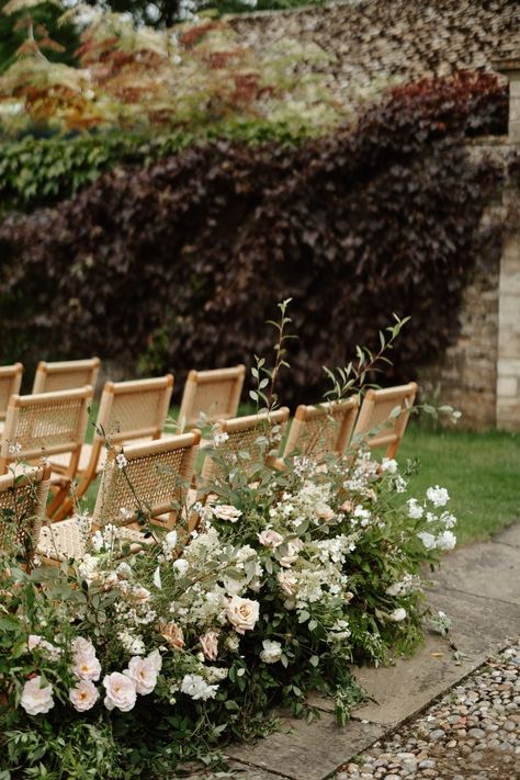 Cornwell Manor Wedding Cornwell Manor, French Chateau Wedding, Galvan London, Chateau Wedding, Manor Wedding, Countryside Wedding, British Countryside, French Chateau, Reasons To Smile