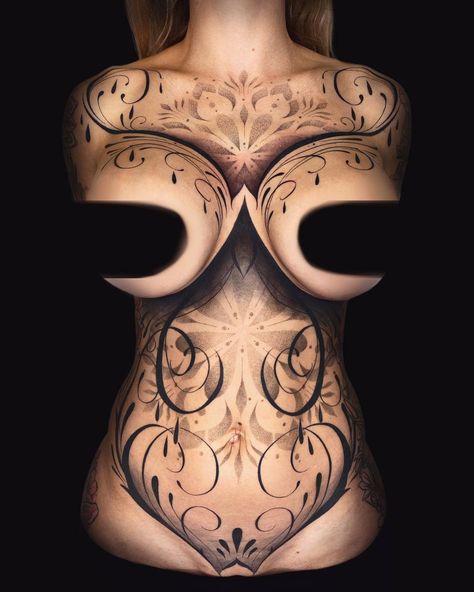 Abigail Louise Rawlings | I honestly couldn’t be more excited about how this piece is looking so far🥺😍 bumdala fresh, the rest healed. Can’t wait to do the other… | Instagram Lace Chest Tattoo, Pubic Bone Tattoos Ideas, Female Chest Piece, Full Stomach Tattoo Woman, Feminine Stomach Tattoos, Womens Tattoo Ideas, Traditional Tattoo Man, Cyberpunk Tattoo, Stomach Tattoos Women