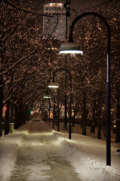 Downtown Omaha, Nebraska during the holidays. Omaha Aesthetic, Omaha Nebraska Things To Do In, Winter Aesthetic Small Town, Visit Nebraska, Omaha Nebraska Aesthetic, Downtown Omaha Nebraska, Travel Nebraska, Downtown Omaha, Gifts For Boyfriend