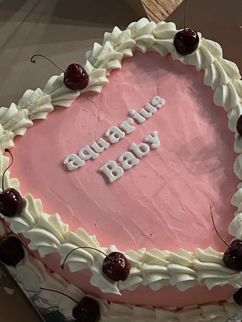 Aquarius Season Cake, Aquarius Szn Cake, Aquarius Baby Cake, Aquarius Cake Birthdays, Birthday Cake Aquarius, Aquarius Birthday Cake, Aquarius Cake, Aquarius Szn, 24th Birthday Cake