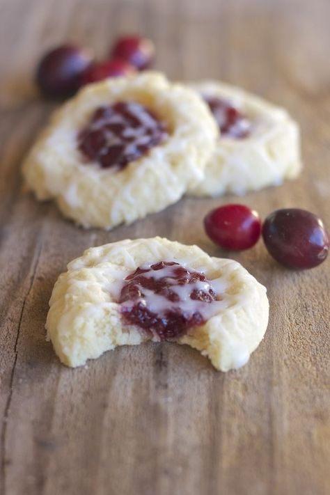 Thumbprint Cookies Christmas, Almond Glaze, Leftover Cranberry Sauce, Thumbprint Cookies Recipe, Cranberry Cookies, Thanksgiving Inspiration, Cookie Calories, Thumbprint Cookies, Glaze Recipe