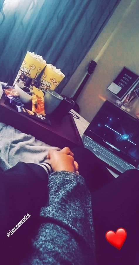 Cute at home movie date with my boo❤️🥰 Couple Movie Night At Home, Movie Night With Boyfriend, At Home Movie Date, Movie Date At Home, Night Shower Routine, At Home Quotes, Movie Date Night At Home, Couples Movie Night, How To Smell Good