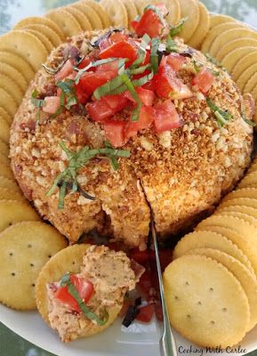 Bacon and bruschetta get all cozy together is a fun cheese ball that is a perfect summer appetizer. Bruschetta Cheese Ball, Bacon Bruschetta, Bacon Appetizers, Cheese Ball Recipes, Creole Recipes, Summer Appetizer, Finger Food Appetizers, Yummy Dips, Cheese Ball