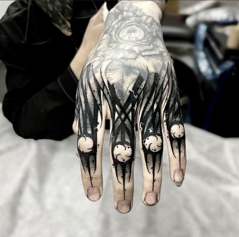 လက်ခုံ Tattoo, Tattoo Finger Cover Up, Hand And Finger Tattoos Men, Demon Hand Tattoo, Finger Hand Tattoo, Blacked Out Finger Tattoo, Dark Finger Tattoos, Finger Tattoos Blackwork, Hand Tattoos Dark