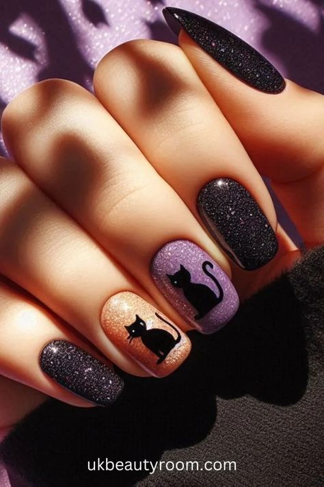 Black Cat Halloween Nails, Cat Nail Designs, Nails For Halloween, Bat Nails, Neat Nails, Fingernail Art, Black Halloween Nails, Holloween Nails, Halloween Nails Easy