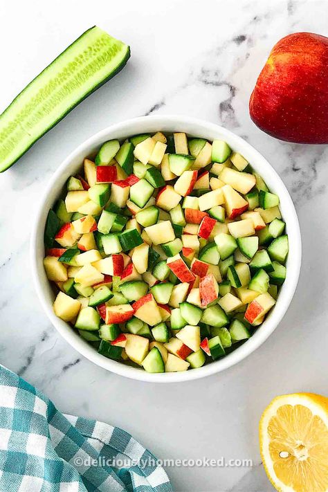 Apple cucumber salad Apple Cucumber Salad, Cucumber Apple Salad, Mexican Chicken Salads, Kids Veggies, Pumpkin Salad, Seasonal Salad, Diced Apples, Cucumber Recipes Salad, Crispy Fried Chicken