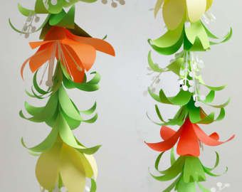 Paper flower garland | Etsy Flower Garland Diy, Paper Flower Garlands, Diy Hanging Shelves, Fleurs Diy, Luau Theme, Diy Garland, Flower Garland, Beach Crafts, Flower Template