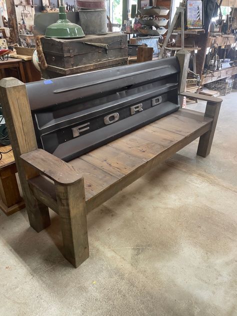 Tailgate Headboard, Tailgate Benches, Truck Tailgate Bench, Rustic Benches, Truck Furniture, Tailgate Ideas, Saloon Decor, Tailgate Bench, Diy Wood Bench