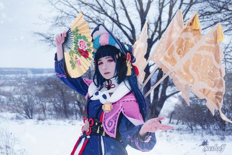 Genshim impact Yunjin Cosplay Cosplayer: SushaJ Yunjin Cosplay, Cosplay Anime, Anime, Photography