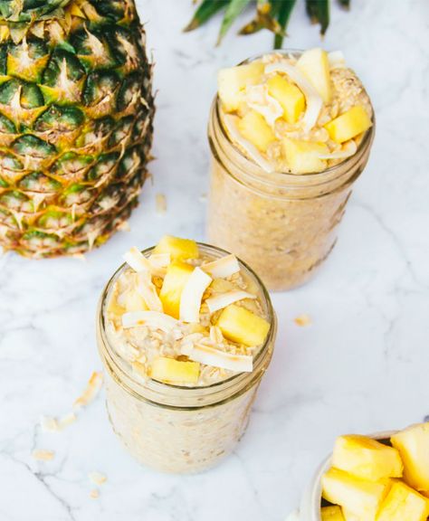 Piña Colada Overnight Oats#besthealthy #bikiniseries #healthy Tone It Up Overnight Oats, Overnite Oats, Fusion Foods, Healthy Dinner Smoothies, Tiu Recipes, Breakfast Oats, Tropical Food, Summer Smoothies, Summer Meal Planning