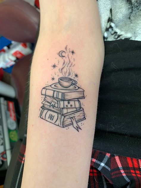 Pumpkin Book Tattoo, Teacup And Book Tattoo, Book And Tea Tattoo, Black And White Book Tattoo, Book And Moon Tattoo, Books And Coffee Tattoo, General Tattoo, Coffee Cup Tattoo, Tea Tattoo