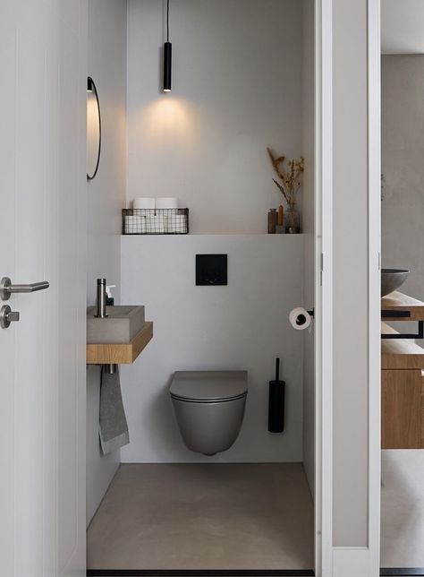 Small Wc Ideas, Mini Wc, Small Wc, Toilet Modern, Toilet Room Decor, Wc Design, Small Toilet Room, Bathroom Inspiration Modern, Guest Toilet