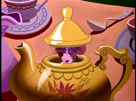 Alice-in-Wonderland-1951-alice-in-wonderland-1758804- Dormouse Alice In Wonderland, Film Alice In Wonderland, Alice In Wonderland Pictures, Alice In Wonderland 1951, Alice Liddell, March Hare, Lilo Et Stitch, White Rabbits, Alice In Wonderland Tea Party