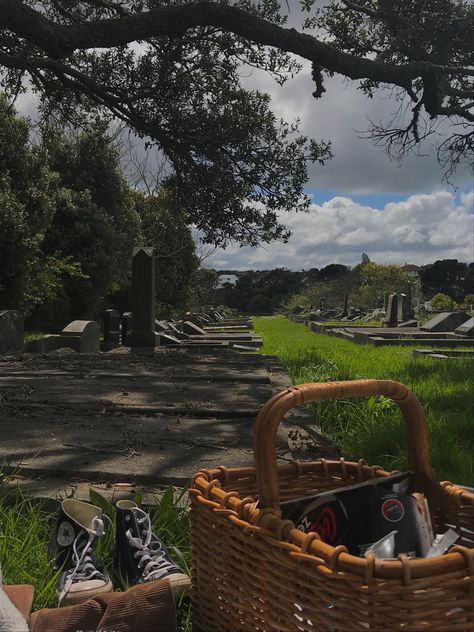 Picnic in a cemetery Cemetery Picnic Aesthetic, Cemetery Date Aesthetic, Cemetery Date, Visiting Grave Aesthetic, Cemetery Boys Book Aesthetic, Kuburan Aesthetic, Cemetery Picnic, Graveyard Picnic, Aesthetic Cemetery