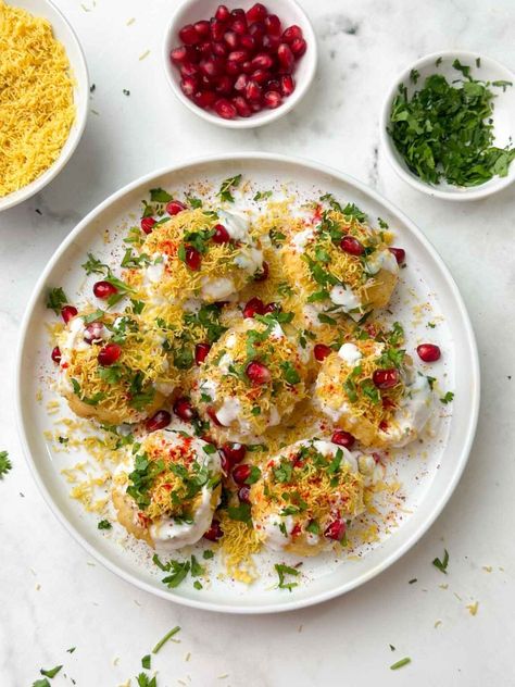 Dahi Puri | Dahi Sev Batata Puri Dahi Golgappe, Sev Puri Recipes, Dahi Puri Recipe, Chaat Food, Indian Chaat, Dahi Puri, Sev Puri, Healthy Snack Choices, Indian Food Photography