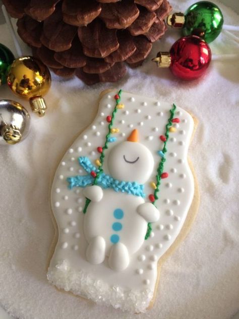 Christmas Sugar Cookies Decorated, Cute Christmas Cookies, Snowman Cookies, Iced Sugar Cookies, Winter Cookie, Candyland Christmas, Sugar Cookie Designs, Pretty Cookies, Xmas Cookies