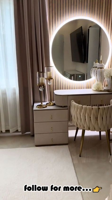 Keep your vanity neat and organized with these 10 stylish dressing tables with drawers. Discover beautiful designs that offer ample storage without compromising on style. From contemporary pieces to classic designs, find the perfect dressing table with drawers to suit your bedroom decor and make your morning routine more efficient. #DressingTableWithDrawers #OrganizedVanity #HomeOrganization Aesthetic Dressing Table, Dressing Table Aesthetic, Dressing Table Ideas, Aesthetic Dressing, Dress Table, Table Mirrors, Table Aesthetic, Dressing Table Decor, Dressing Table With Drawers