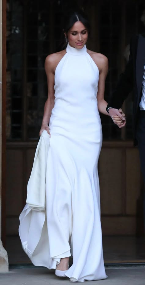 Reception Dress Long, Meghan Markle Wedding Dress, Zac Posen Dress, Plain Wedding Dress, Second Dress, Meghan Markle Wedding, Casual Attire For Women, Halter Wedding Dress, Celebrity Wedding Dresses