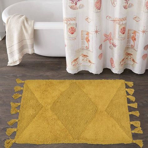 PRICES MAY VARY. 【Cotton Bath Rug】The boho bathroom rugs is made of 100% cotton and with a non-slip bottom pad, bohemian style with hand-woven tassels, make this bohemian bath mat look both cute and fun. When you step out of the tub or shower room, keep your feet dry and away from cold floors 【Boho Bath Mat】The schweek boho bathroom rug is shaggy and super soft, made for Long-Lasting Absorbency and Comfort. The plush looks very comfortable. Whether you like bohemian style, witch style, hippie st Bathroom Shower Tub, Boho Bathroom Rugs, Boho Bathroom Rug, Bohemian Shower Curtain, Boho Bath Mat, Bath Runner, Boho Apartments, Bohemian Bathroom, Boho Bathroom Decor