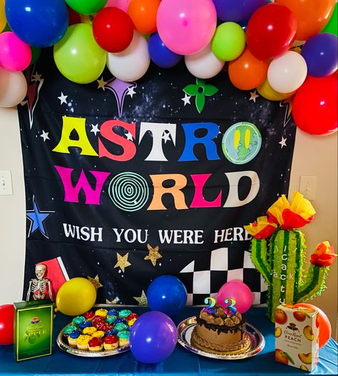 Tra-vis Sco-tt tapestry ASTRO... https://www.amazon.com/dp/B08FC6V2G9?ref=ppx_pop_mob_ap_share Astroworld Birthday Party Theme, Astro World Party Theme, Astroworld Theme Party, Astroworld Birthday Party, Astro World Birthday Party, Travis Scott Birthday, Astros Party, Balloon Garland Birthday, Ariana Grande Birthday