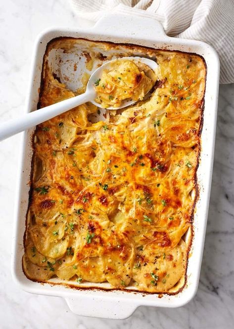 Scalloped Potatoes Recipe - Love and Lemons Tasty Potato Recipes, Scalloped Potatoes Easy, Scalloped Potatoes Recipe, Perfect Baked Potato, Crispy Smashed Potatoes, Best Mashed Potatoes, Scalloped Potatoes Cheesy, Scalloped Potato Recipes, Potato Recipes Side Dishes