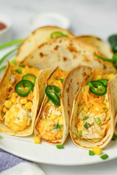 Cheese Chicken Tacos, Creamy Chicken Tacos, Easy Shredded Chicken Tacos, Shredded Chicken Tacos Recipe, Baked Creamy Chicken, Chicken And Cream Cheese, Easy Chicken Tacos, Easy Vegan Chili, Chicken Cream Cheese