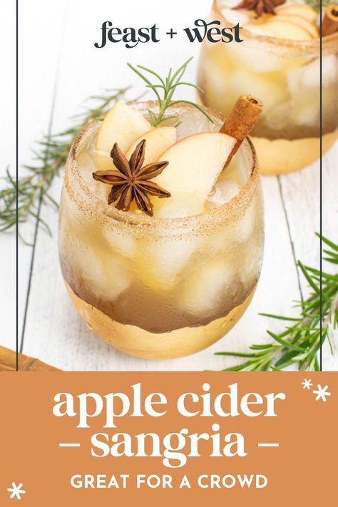 Winter Sangria Recipes White, Christmas Apple Cider, Spiced Sangria, Winter Sangria Recipes, Champagne Sangria, Apple Cider Sangria Recipe, Fall Sangria Recipes, Bourbon Apple Cider, White Sangria Recipe