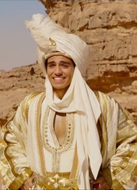 Prince Ali Ababwa Prince Ali Aladdin, Prince Ali, Aladdin Live, Mena Massoud, Narnia 3, Naomi Scott, Dress Book, Aladdin And Jasmine, Disney Princes