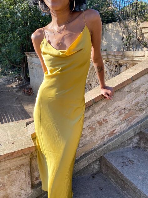 Yellow Satin Slip Dress, Yellow Dress Aesthetic, Summer Streets, Silk Yellow Dress, Yellow Satin, Summer Sunshine, Yellow Outfit, Prom Looks, Dress Aesthetic