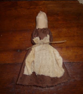 Early American CornCob Doll Tutorial- Laura Ingalls corn cob doll Hard Tack, Pioneer Crafts, A Blessed Sunday, Have A Blessed Sunday, Old Cabin, House Series, Corn Cob, Blessed Sunday, Laura Ingalls