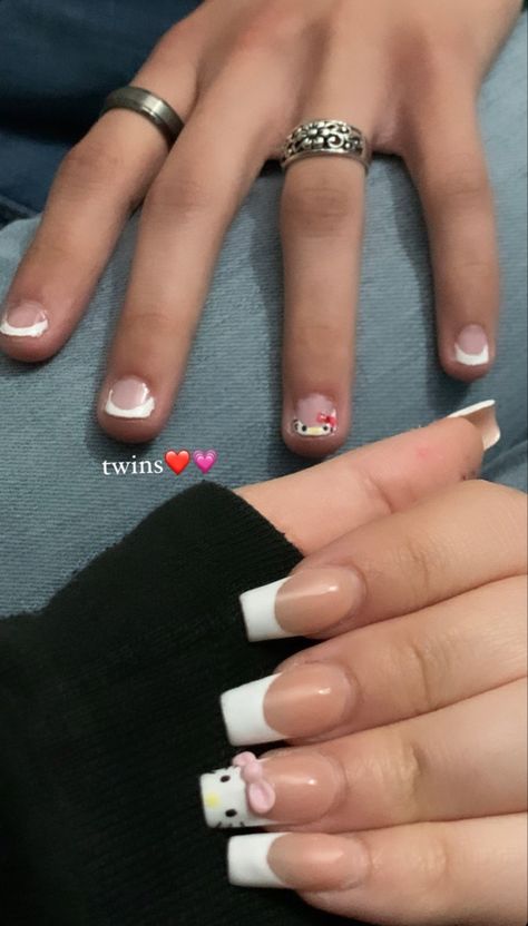 Short Acrylic Nails Hello Kitty, Hello Kitty Nails Long, Short Emo Nails, Hello Kitty Nails Short, Matching Nails With Best Friend, Nails Hello Kitty, Hello Kitty Nails Art, Aesthetic Minecraft, Polished Nails