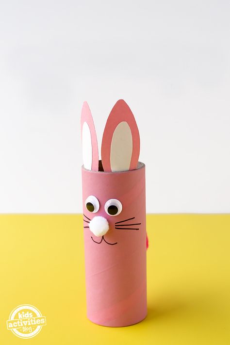 toilet paper roll craft School Easter Party, Easter Sunday School, Paper Bunny, Construction Paper Crafts, Fun Easter Crafts, Folding Origami, Easter Bunny Crafts, Paper Roll Crafts, Easter Art