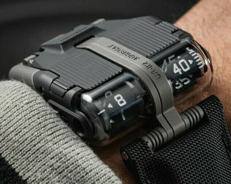 Futuristic Watches, Tech Watches, Mens Gadgets, Fancy Watches, Retro Gadgets, New Technology Gadgets, Retro Watches, Cyberpunk Fashion, Mechanical Design