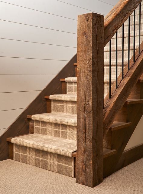 Houzz Tour: Lakefront Cabin With Patina and a Three-Season Porch Steep Stairs, Cabin Stairs, Lakefront Cabin, Three Season Porch, Swiss Chalet, Cabin Style, Vintage Vibes, Railing, Lake House