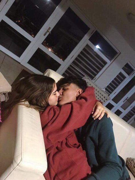 One Sided Relationship, Boyfriend Goals, Cute Couples Photos, Love Deeply, Marriage Tips, Photo Couple, Family Goals, Cute Relationship Goals, Paros