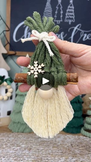 New Christmas Crafts For 2024, Gnome Ornaments Diy, Gnome Craft Ideas, Diy Gnome Ornaments, Holiday Crafts For Adults, Adult Christmas Crafts, Simple Christmas Ornaments, Christmas Craft Ideas For Adults, Diy Christmas Crafts For Adults