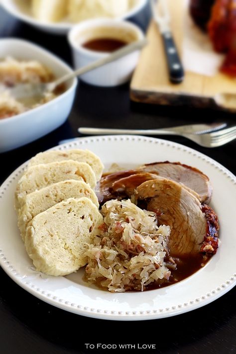 To Food with Love: Vepro-Knedlo-Zelo (Czech Roast Pork with Dumplings and Sauerkraut) Dumplings And Sauerkraut, Kolache Recipe, Slovak Recipes, European Dishes, Eastern European Recipes, Czech Recipes, European Cuisine, Roast Pork, Hungarian Recipes