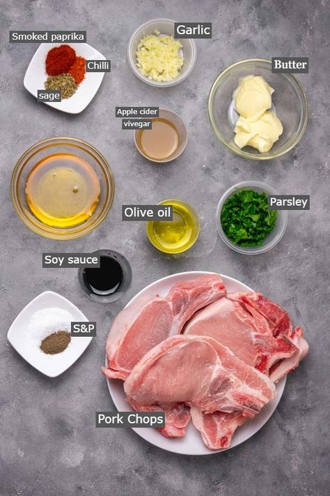 Bake Pork Chops Recipes, Boneless Chops Recipes, Honey Garlic Pork Chop Recipes, Bone Pork Chop Recipes, Honey Pork Chop Recipes, Pork Easy Recipes, How To Cook Pork Chops, Pork Chop Meal Ideas, Hot Honey Pork Chops