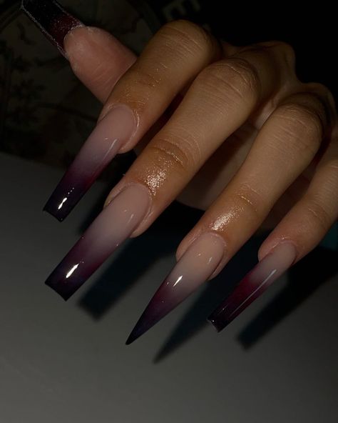 🇲🇽LATINA NAIL TECH on Instagram: “literally everything about this is perfect 😻 using @theplashop gel top coat ✨ use my code “yayanailz10” to get your & save $$$ 💗 #nails…” Latina Acrylic Nails, Acrylic Nails Coffin Pink, Long Square Acrylic Nails, Unique Acrylic Nails, Dark Nails, Acrylic Nails Coffin, Square Acrylic Nails, Dope Nails, Short Acrylic Nails