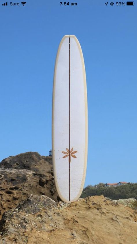 Long Surfboard, Surfing Wallpaper, Longboard Surfboard, Dream Boards, Board Mood, Surf Aesthetic, Custom Surfboards, Surf Boards, Surfboard Art