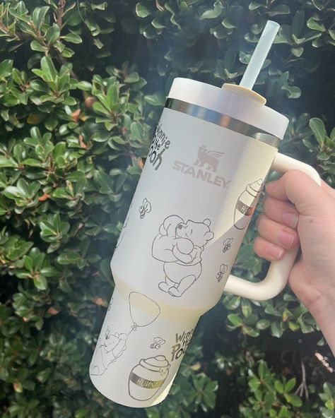 Mommy And Me Tumbler Set Winnie The Pooh, Winnie The Pooh Decor, Pooh Cartoon, Winnie The Pooh Cartoon, Stanley Tumbler, Space Gift, Gifts For Sports Fans, Unique Collectibles, Cute Cups