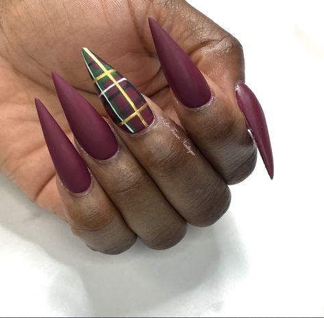 #pointednails #burgundynails #mattenails #plaidnails #winternails #christmasnails #nailart #naildesigns #longnaildesigns Nail Art Black, Black Hands, With Nails, Nails Fashion, Nail Board, Xmas Nails, Art Black, Fashion Nails, Nails Inspiration