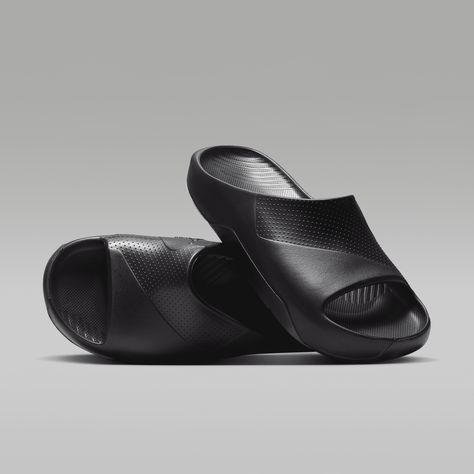 Women slides outfit