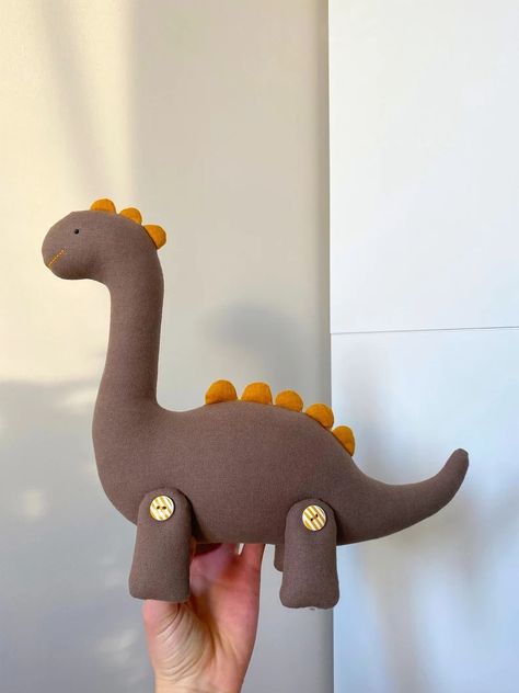 Dinosaur Sewing Pattern, Dinosaur Sewing, Handmade Dolls Tutorial, Modern Kids Toys, Dinosaur Brontosaurus, Stuffed Dinosaur, Felt Toys Diy, Soft Toy Patterns, 2nd Birthday Invitations