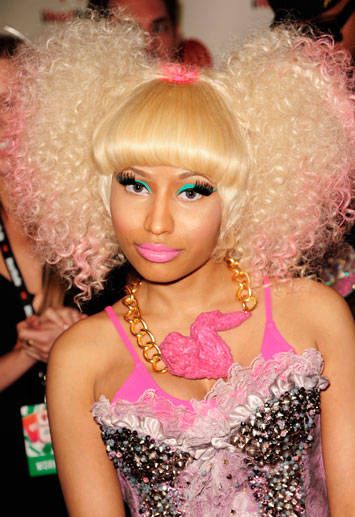 Nicki Minaj's Beauty Secrets  - ELLE.com Nicki Minaj Birthday, Nicki Minaj Wig, Nicki Minaj Hairstyles, Nicki Minaj Barbie, Nikki Minaj, Nicki Minaj Pictures, Beauty Makeover, Young Money, Pigtail Hairstyles