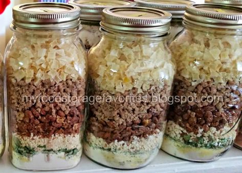 Meal In A Jar, Food Storage Ideas, Homemade Dry Mixes, Thrive Recipes, Soup In A Jar, Canned Food Storage, Dry Food Storage, Mason Jar Meals, Freeze Drying Food